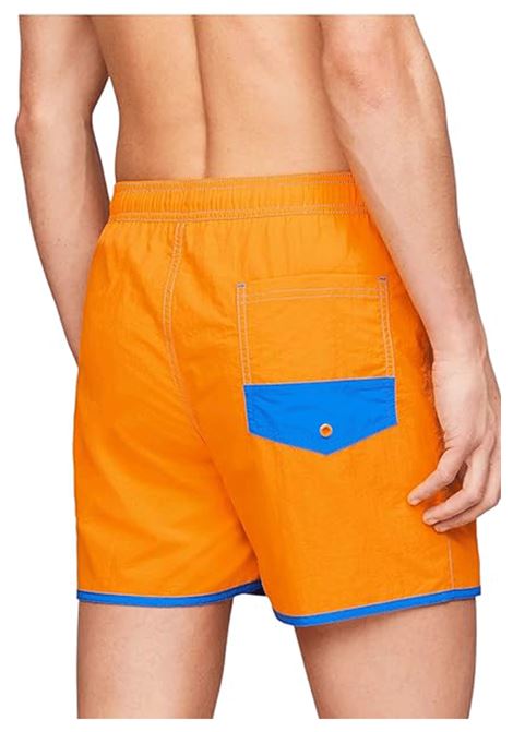 Costume Tommy Jeans a Contrasto Media Lunghezza Slim Arancione Uomo TOMMY HILFIGER SWIMWEAR | Costumi | UM0UM03149-ZEG